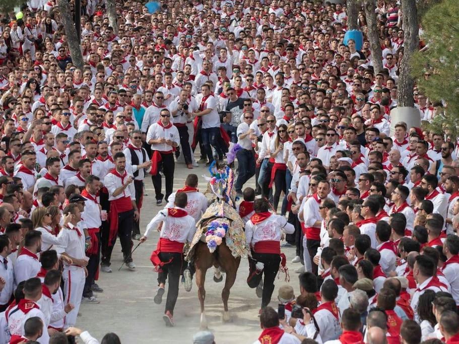Alojamiento Central Caravaca Каравака-де-ла-Крус Экстерьер фото